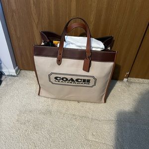 ❗️Final Offer❗️Coach Field Tote